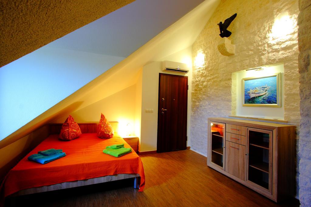 Holiday Home Olea - Sun, Sea, Sport & Comfort Splitska Εξωτερικό φωτογραφία